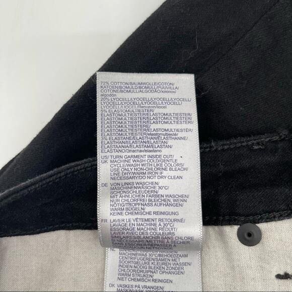 NYDJ Not Your Daughters Jeans Denim Sheri Slim Lift & Tuck Black NWT Size 6 - Picture 11 of 14